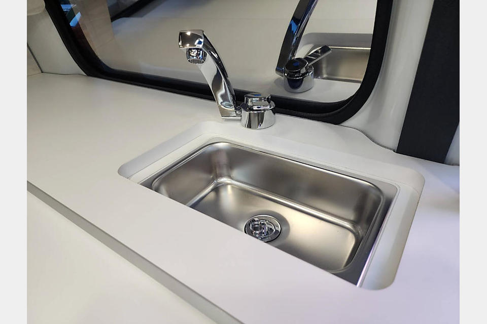 F-BOX Square（タウンエース）の商品画像06